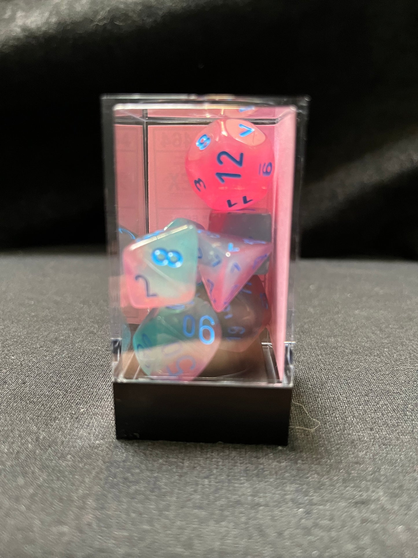 Chessex Gemini Gel Green-Pink/Blue Dice