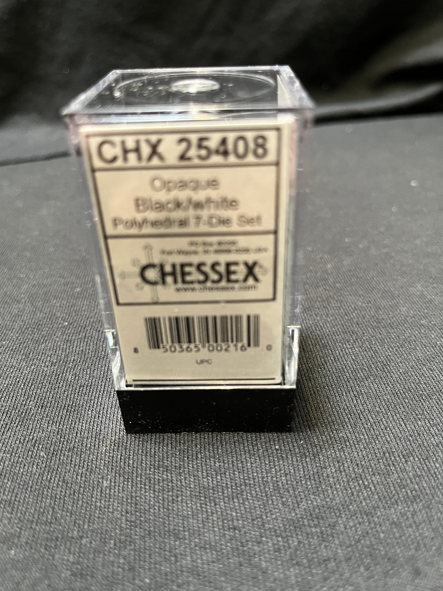 Chessex Opaque Black/White Dice