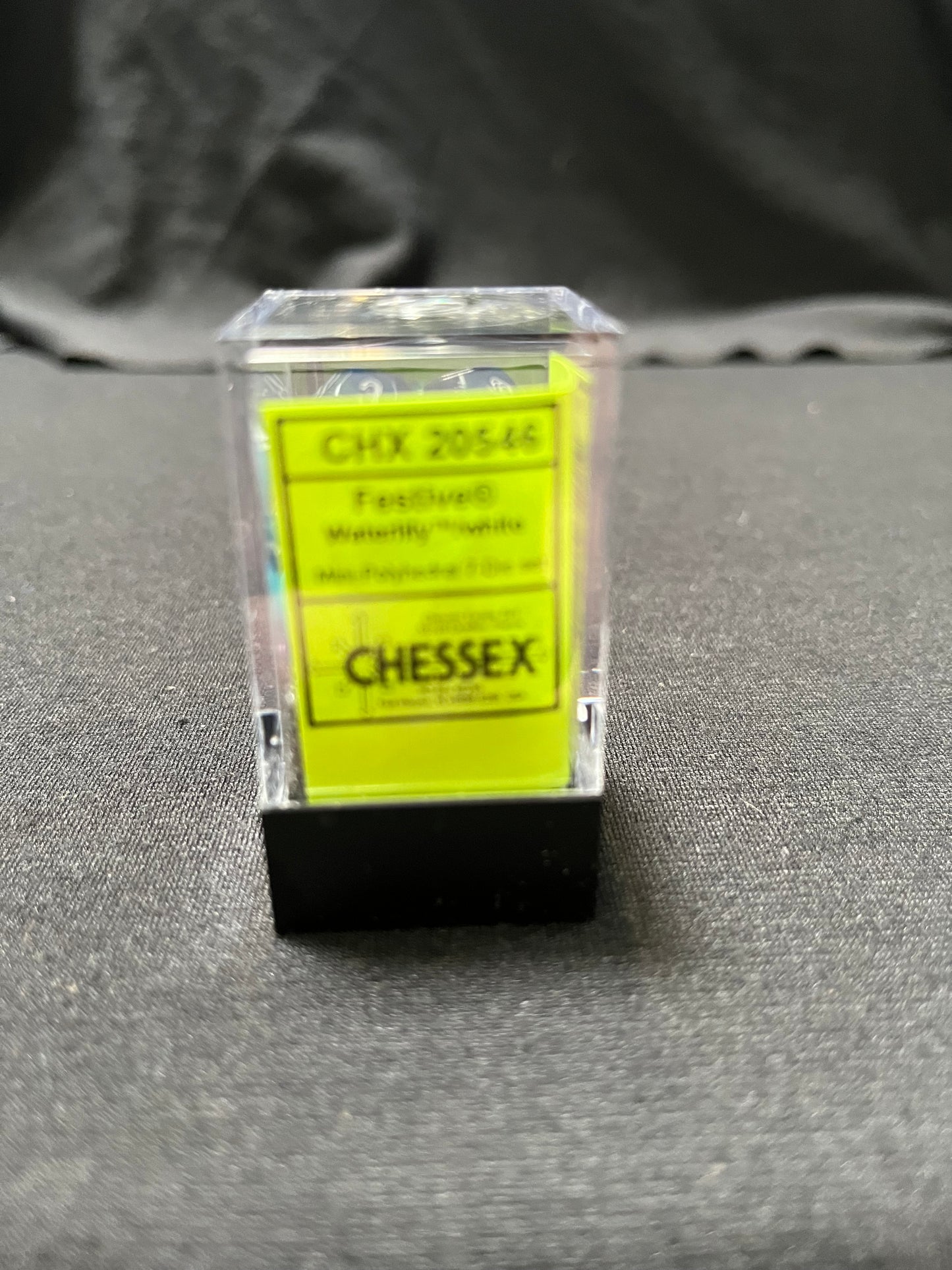 Chessex Festive Waterlily/White Mini Dice
