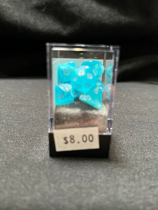 Chessex Mini Luminary Sky/Silver Dice