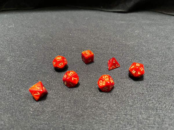 Chessex Mini Scarlet Scarab/Gold Dice