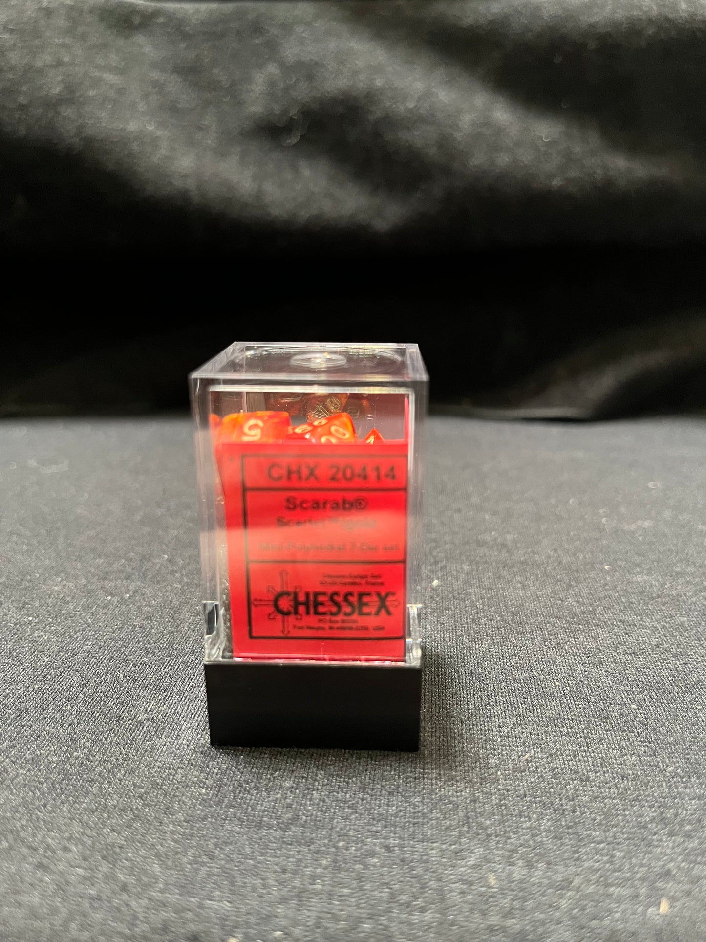 Chessex Mini Scarlet Scarab/Gold Dice