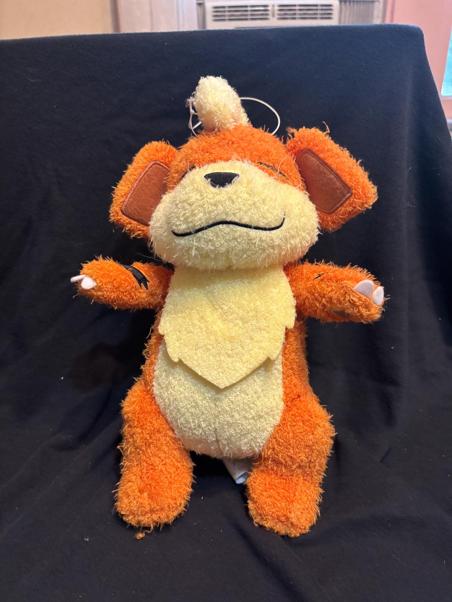 Pokemon Growlithe Fuzzy Plush