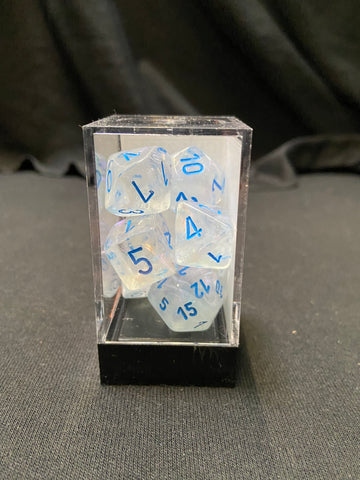 Chessex Borealis Icicle/Light Blue Dice Kit